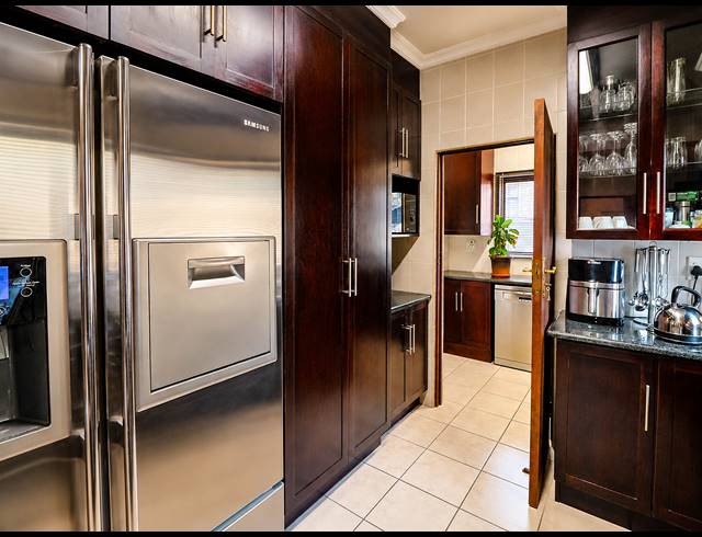 3 BEDROOM FREEHOLD FOR SALE IN BROOKLANDS LIFESTYLE ESTATE